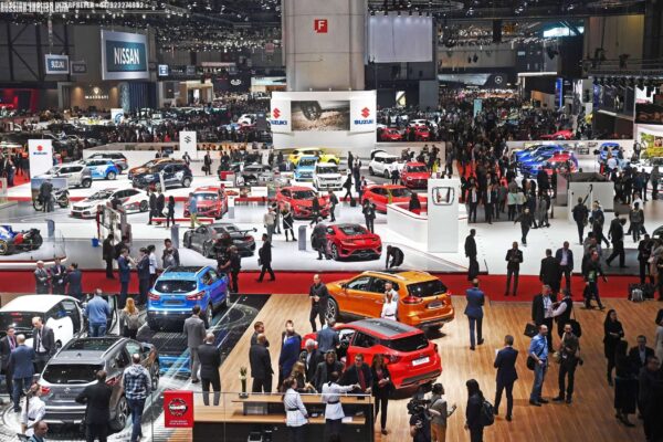 Переводчик с Русского на Английский на Женевском Автосалоне 2019