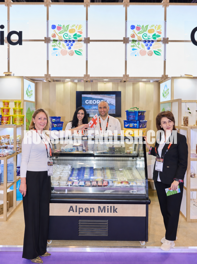 gulfood-2026-dubai-russian-english-interpreter-b2b-stand-support